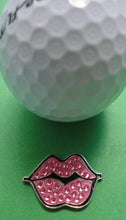 Hot Lips Pink Ball Marker golf ball pic