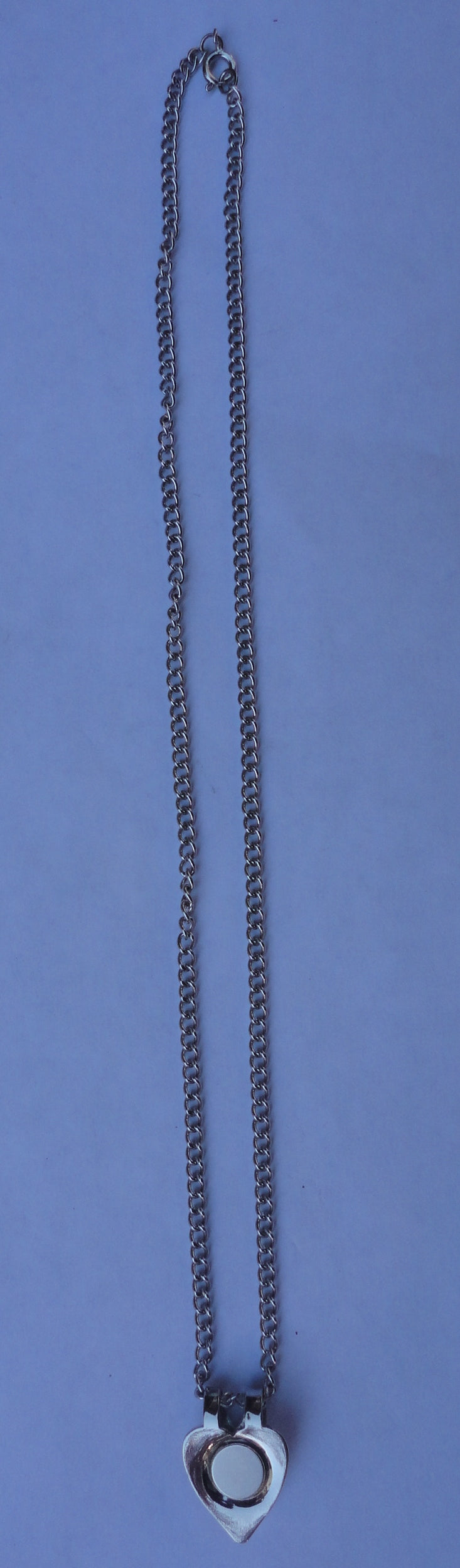 Silver Necklace with Heart Shaped Magnet product pic 2