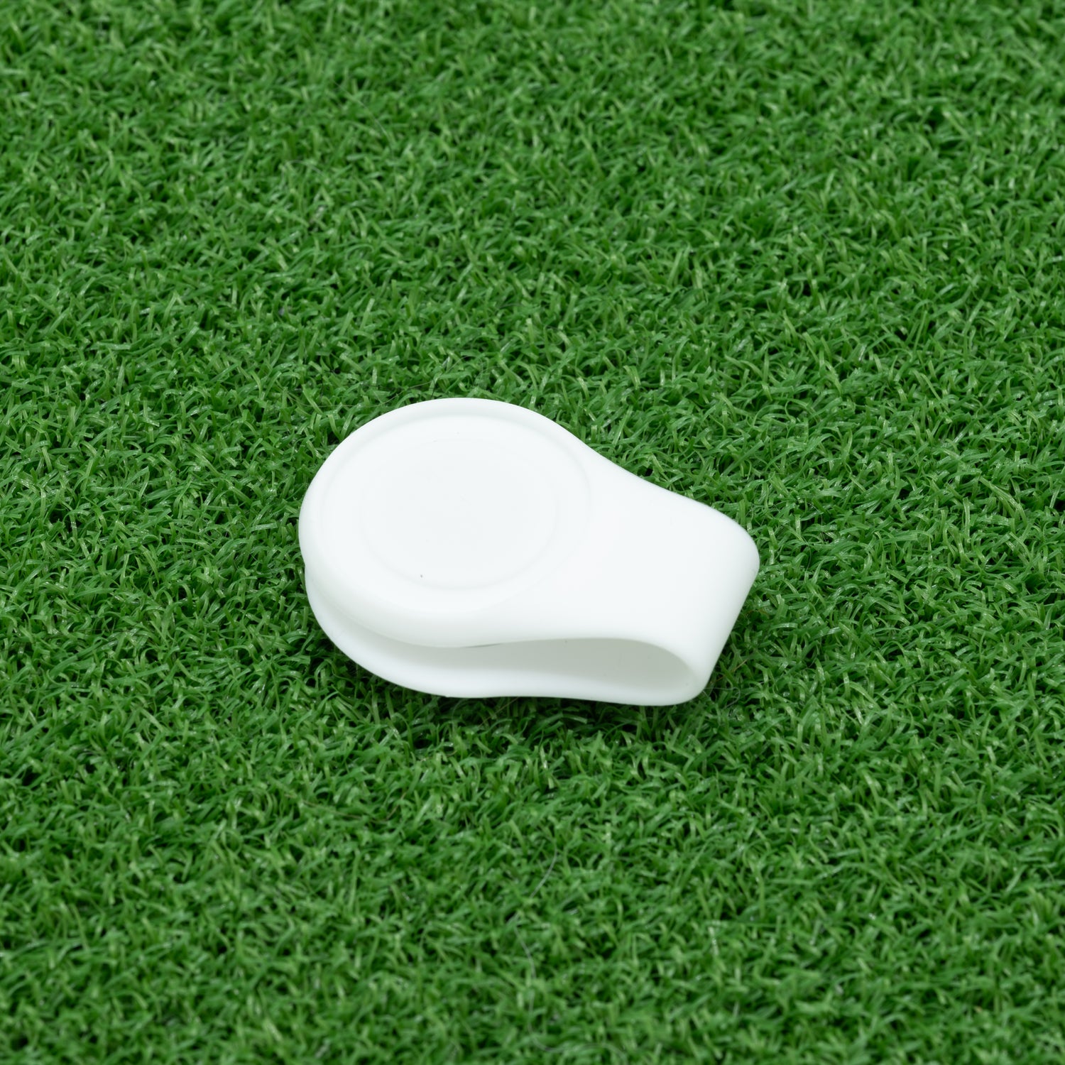 Silicone Magnetic Hat Clip -White