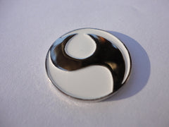 White with Unique Chrome Design Ball Marker product pic