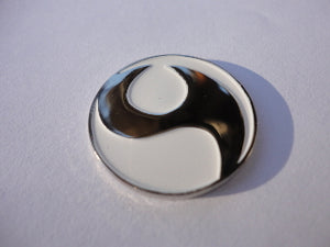White with Unique Chrome Design Ball Marker product pic