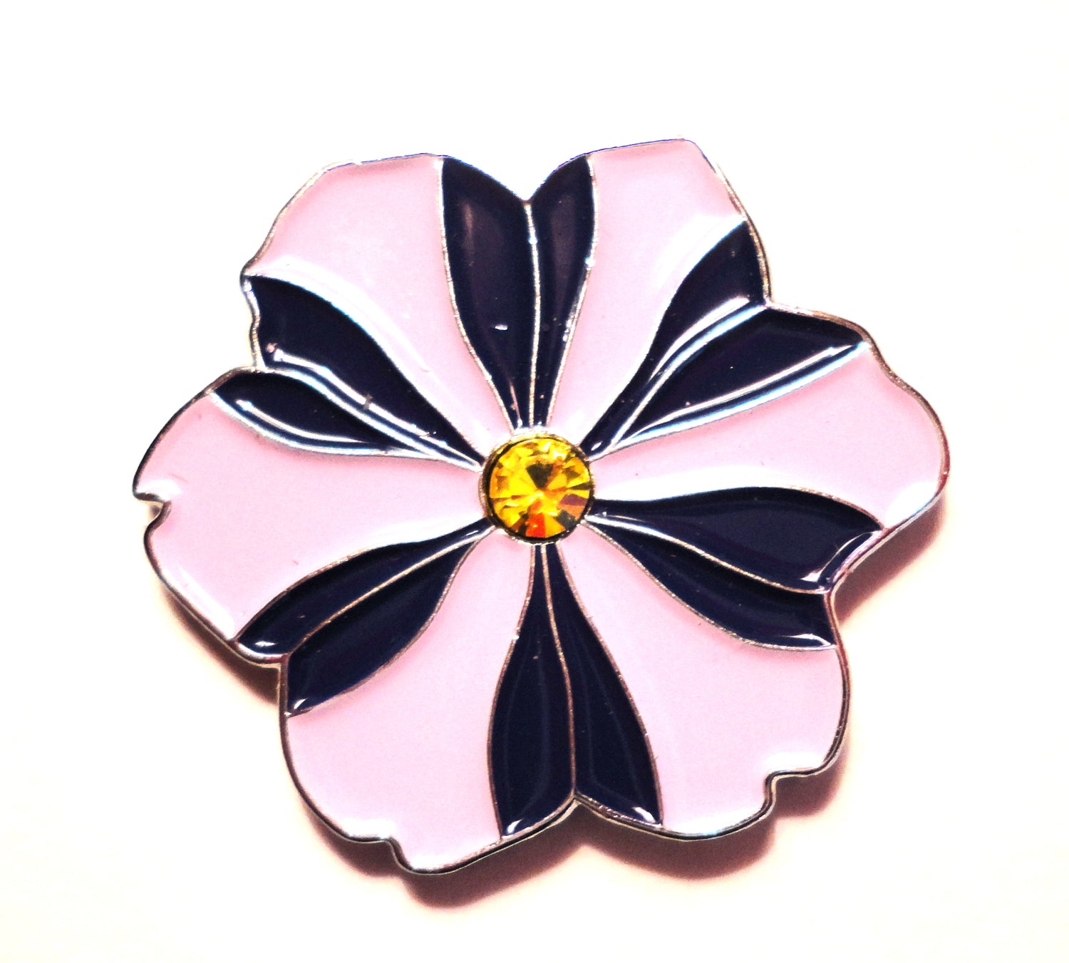 Violet with Yellow Crystal